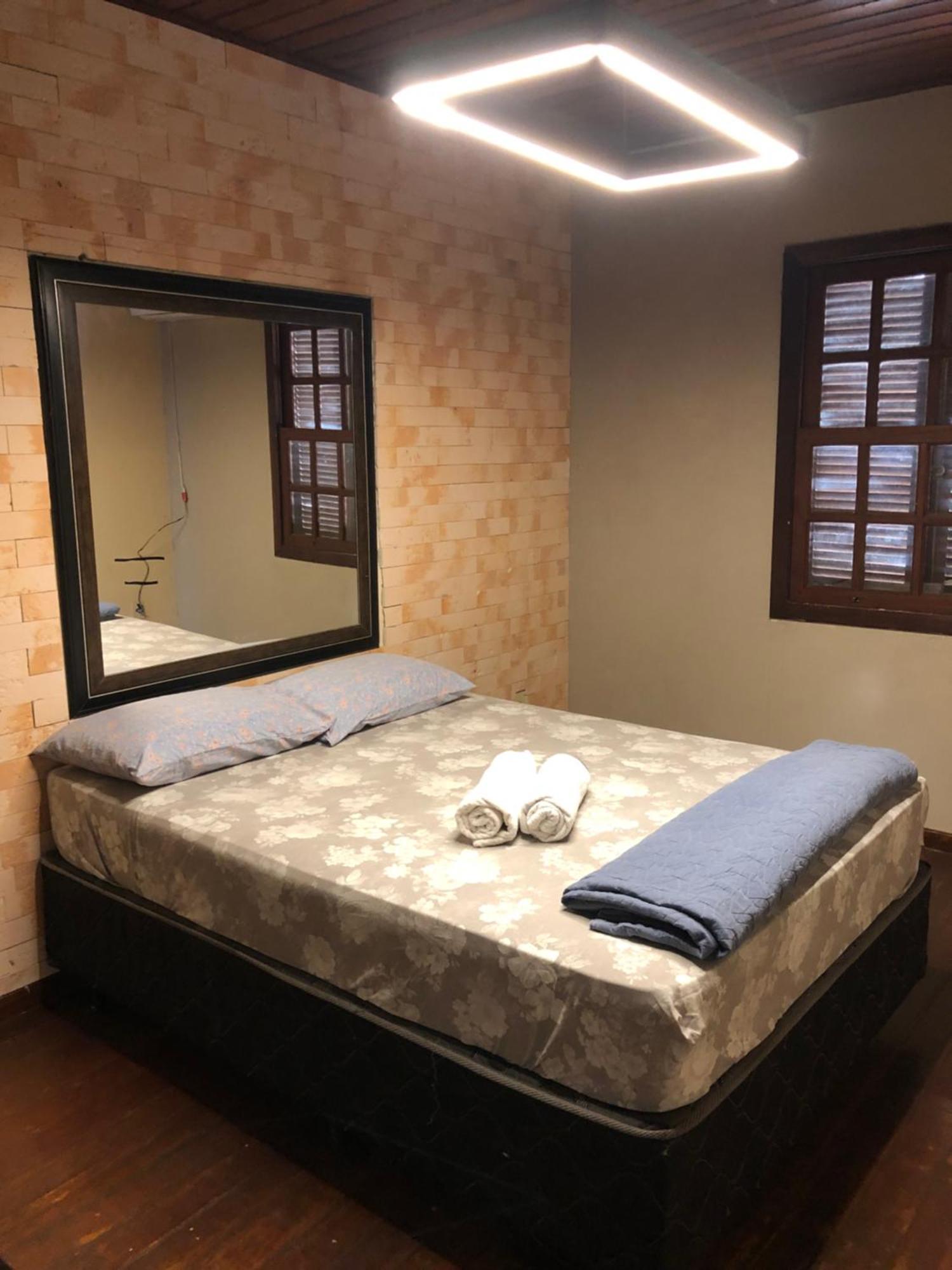 Reges Hostel Алту-Параїзу-ді-Гояс Екстер'єр фото