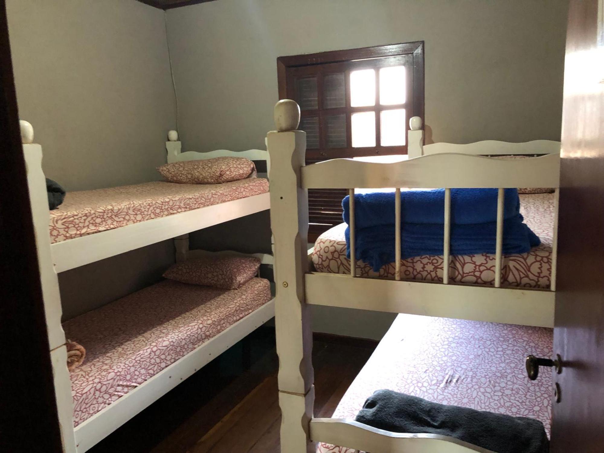 Reges Hostel Алту-Параїзу-ді-Гояс Екстер'єр фото
